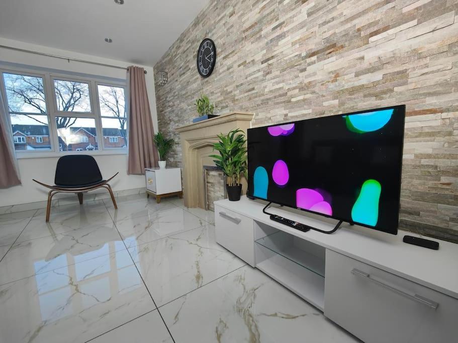 Tyburn Home, Birmingham With Free Parking Exterior photo
