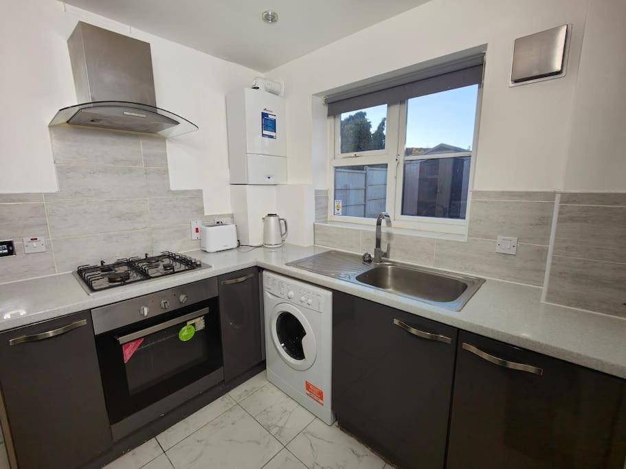 Tyburn Home, Birmingham With Free Parking Exterior photo