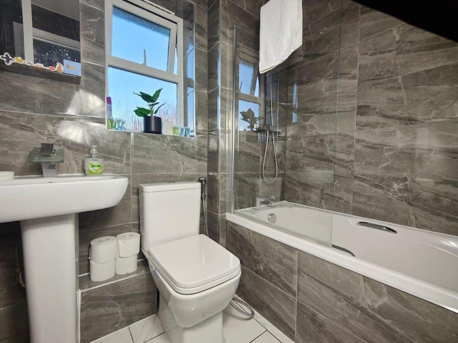 Tyburn Home, Birmingham With Free Parking Exterior photo